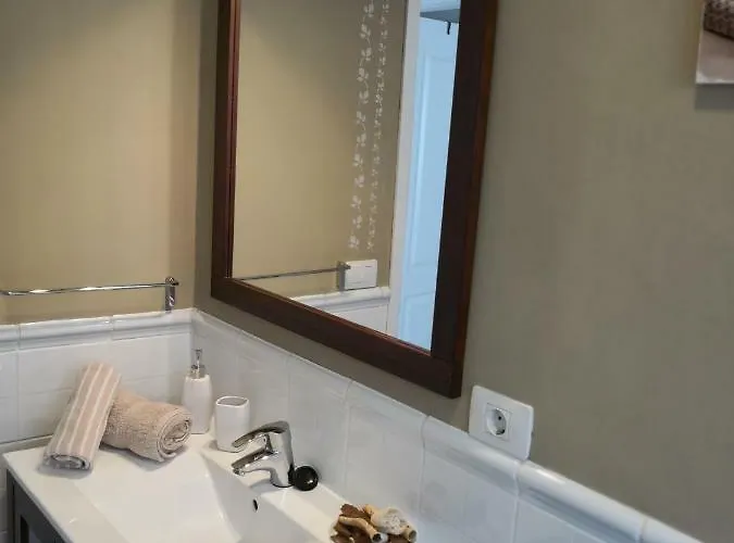 Acogedora En 칸델라리아